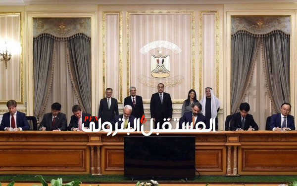 أيميا باور" توقع اتفاقيات بقيمة 1.1 مليار دولار لإقامة محطتي طاقة متجددة في مصر
