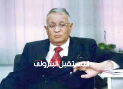 أسامة كمال ينعى وفاة د مصطفى الرفاعي ويسرد سيرته الذاتية