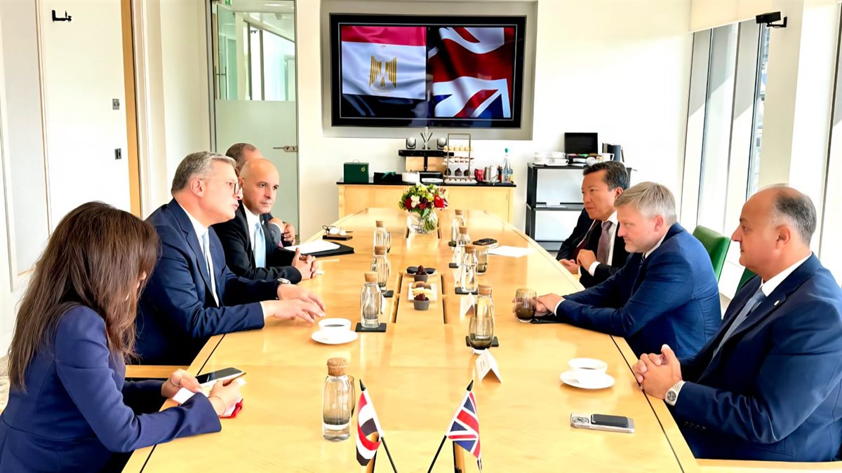 27f253a9-6e18-401a-a29c-980aa3a0a872