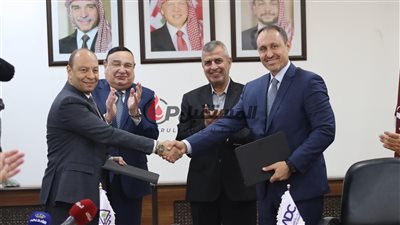 غاز مصر توقع أتفاقية لتزويد منطقة القويرة الصناعية بالأردن بالغاز الطبيعي