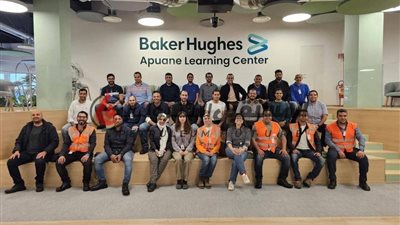 بيكرهيوز تنفذ برنامج تدريبي للقيادات الشابة بقطاع البترول