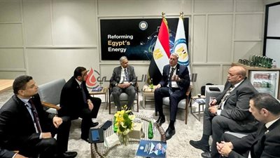 كريم بدوى يبحث مع الرئيس التنفيذي لشركة ويذرفورد سبل التعاون فى قطاع البترول المصرى