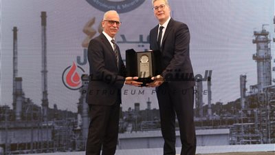 تكريم جمال فتحي في عيد البترول..وماذا بعد ؟