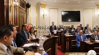 النواب يكثف مناقشاته لتحويل هيئة الثروة المعدنية إلى هيئة اقتصادية