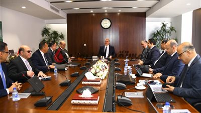 بالأسماء: تعرف على الوفد المرافق للوزير في الأردن