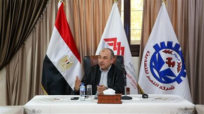 وزير قطاع الأعمال العام يزور شركة النصر للتعدين فى إدفو