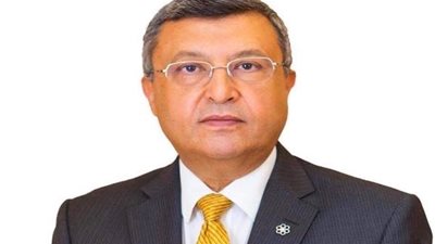 أسامه كمال..رائد صناعة البتروكيماويات فى مصر