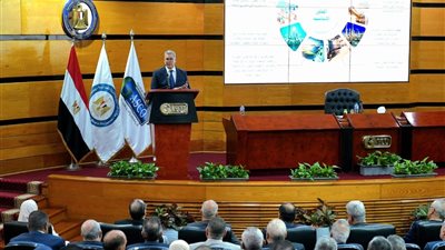 وزير البترول يستعرض المحاور ال 6 أمام رووساء الشركات