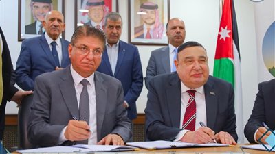 فجر الاردنية توقع اتفاقية لتزويد مصنع “نيبون” للأسمدة بالغاز الطبيعي
