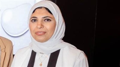 د•عزة سامي تكتب: تعرف مين هناك؟ بين ديناميكيات السلطة والنجاح المستحق في بيئات العمل