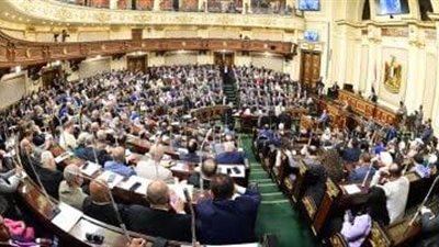 مقترح برلماني لتعديل مواعيد العمل لتبدأ من 5 فجرًا إلى 12 ظهرًا