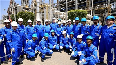 بالصور: وزير البترول يتفقد مشروع انربك