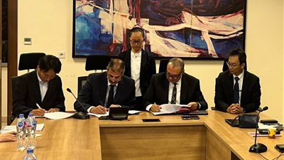 يس محمد يوقع اتفاقية طويلة الأمد بين مصر و( الجايكا) في مجال تحول الطاقة