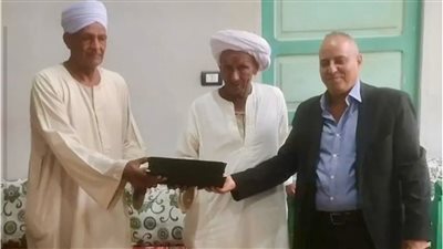 رئيس حمش للذهب يتفقد موقع الشركة بمرسى علم