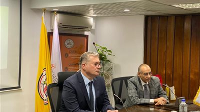 وزير البترول يزور شركة بدرالدين ويعقد اجتماع لمتابعة خطط الإنتاج والسلامة