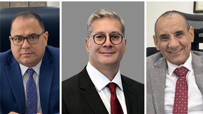 سيارة الوزير وزيارة الصباح والإقالة