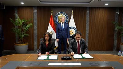 وزير البترول يشهد توقيع اتفاقية اطارية للشراكة مع القطاع الخاص المصري في مشروعات تصنيع الفوسفات