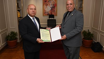 الصناعة تكرم شركة إيثيدكو لحصولها على شهادة التحقق للبصمة الكربونية