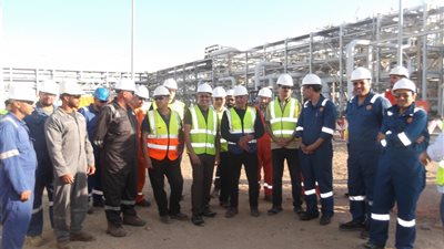 بالصور: قيادات كايرون والامل يتفقدون مشروع بترويب