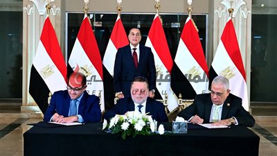 مدبولي يشهد مراسم توقيع اتفاقية وثيقة تسليم المضبوطات الذهبية للبنك المركزي المصري