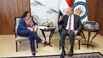 وزير البترول يبحث مع البنك الأوروبي لإعادة الإعمار والتنمية تعزيز التمويل والاستثمار في قطاعي البترول والتعدين