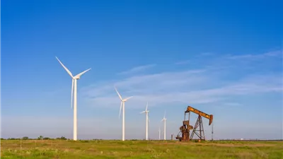 أسعار النفط تتراجع بأكثر من 10% في 2025