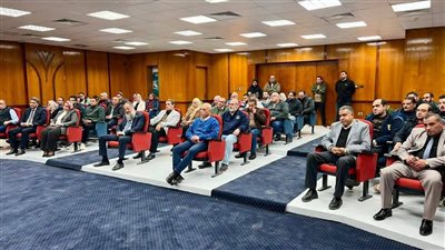 أكبا تكرم عدد من العاملين المثاليين