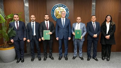  وزير البترول يستقبل وفداً نفطياً سورياً  