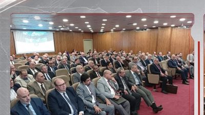 لمناقشة آليات ومتطلبات المرحلة الحالية .. هيئة البترول ورؤساء الشركات ومديرو العمليات الجدد فى حوار مفتوح