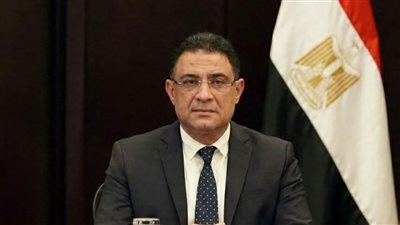 رئيس الوزراء يصدر قرارًا بتعيين حمدي بدوي مساعدًا لرئيس الهيئة العامة للرقابة المالية