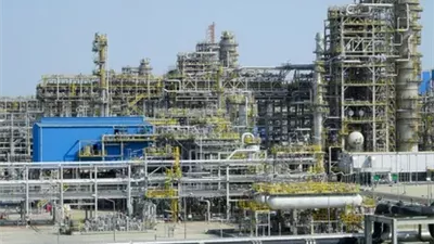 الكويت تعلن “القوة القاهرة” وتخفض إنتاج البترول مع تعطل شحنات الخام عبر مضيق هرمز