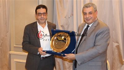 مجلس ادارة السويس لمهمات السلامة SSO يكرم عمر بدوي