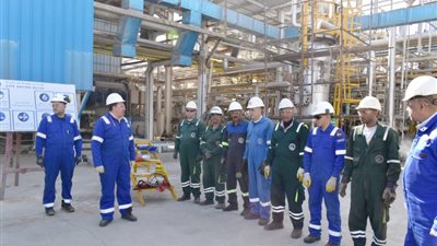 شركة القاهرة لتكرير البترول تنظم وقفة للسلامة والصحة المهنية