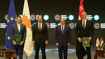 السيسي يشهد توقيع اتفاق بين مصر وقبرص للتعاون  في مجال الغاز الطبيعي  