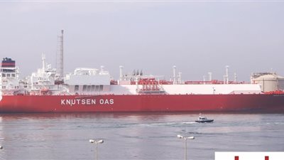 ميناء دمياط يستقبل ناقلة عملاقة على متنها 72 ألف طن غاز مسال