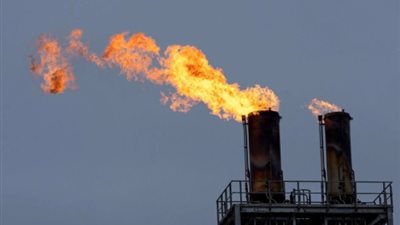 مستشار رئيس مصلحة الضرائب: لا زيادة على الغاز الطبيعي يتحملها المستهلك..