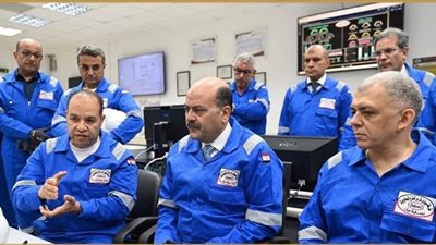 بالصور: علاء عبدالفتاح يتابع معدلات الإنتاج وأداء الشركات التابعة