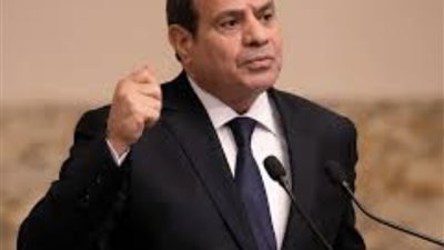 الرئيس يوجه بمواصلة تطبيق معايير الكفاءة بالجهاز الإدارى للدولة
