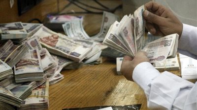 النواب: زيادة 750 جنيه للحافز الإضافي للموظفين