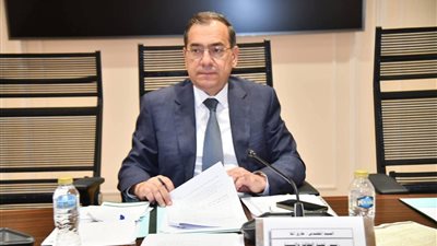 البرلمان يضع توصيل الغاز تحت الرقابة..جداول ملزمة ورسائل لوزارة البترول