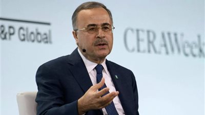 رئيس أرامكو: نصدر عبر موانئ مصر.. وخط (شرق–غرب) حال دون وصول برنت ل200 دولار