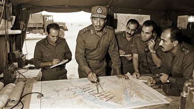 الزلزال الكبير في سنوات الخطر