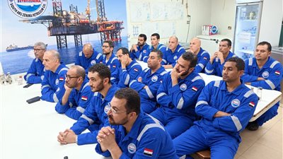 شركة بترول جنوب أبو زنيمة تنظم ندوة تثقيفية حول أهمية السلامة والصحة المهنية تحت شعار «بلاغك يفرق»