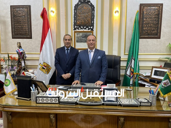 تعاون علمي بين"بحوث البترول" وعلوم القاهرة.
