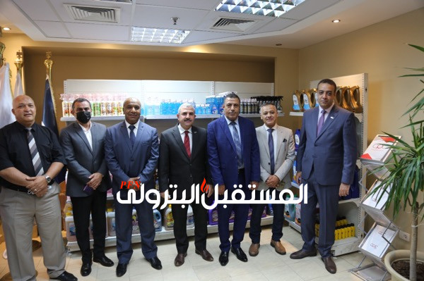 افتتاح معرض منتجات التعاون بشركة صان مصر