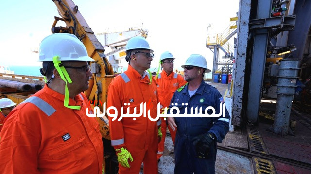 وزير البترول والقيادات يتفقدون حقول غرب دلتا النيل البحرية التابع لشركة بي بي